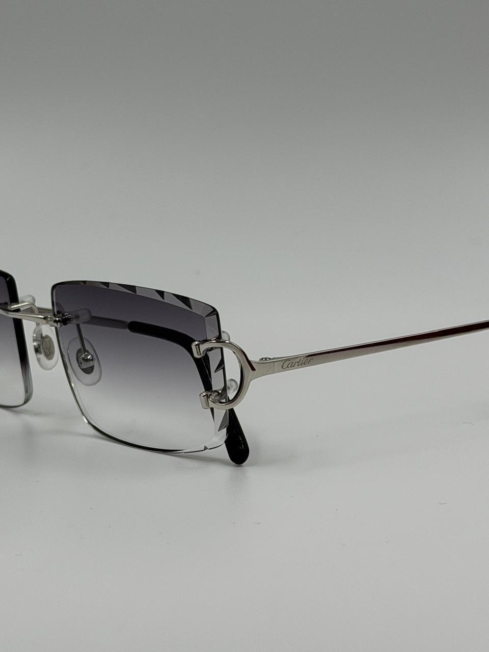 Translucent-lens glasses from the side